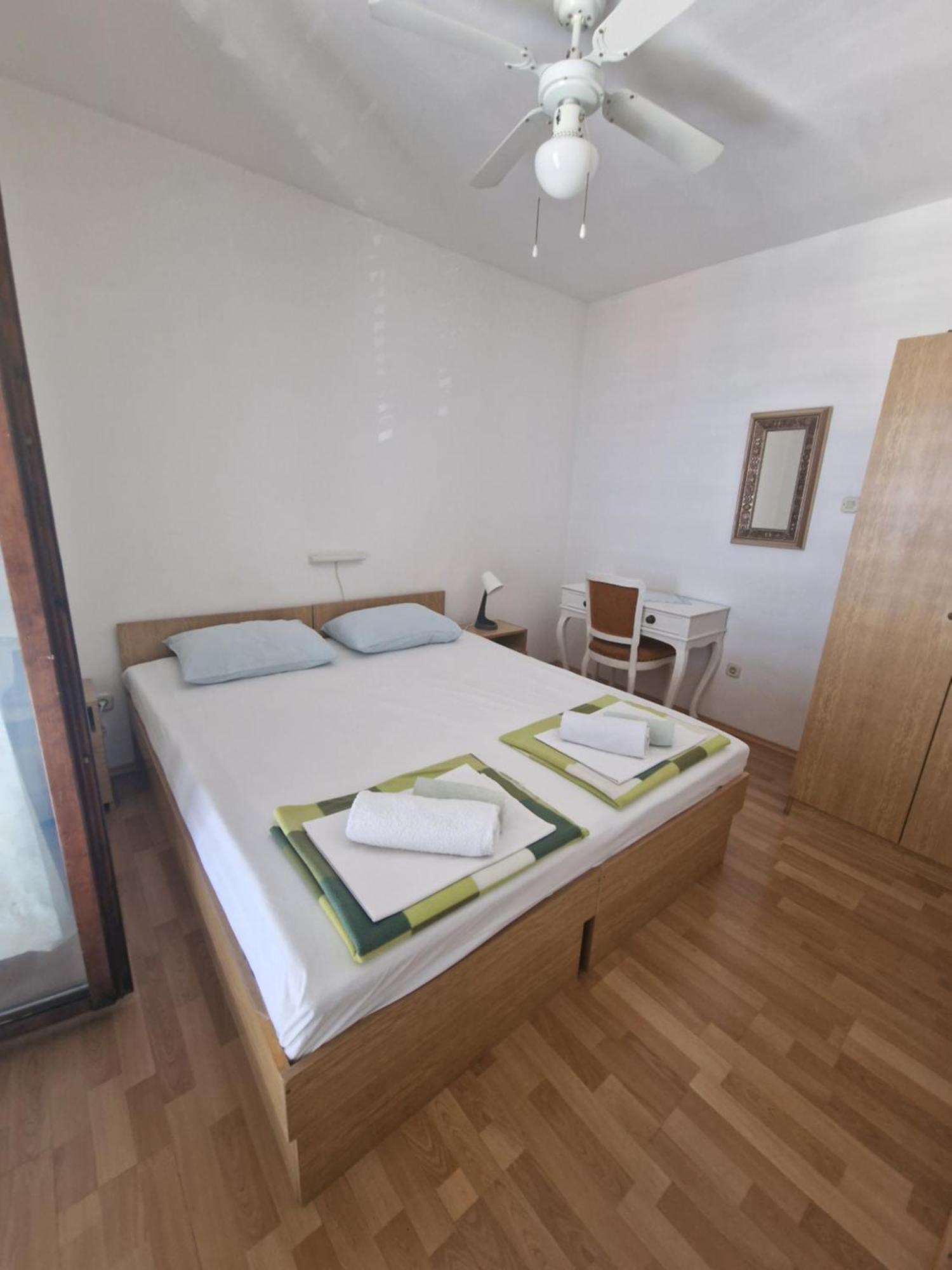 Apartments Palma Gradac  Exterior photo